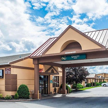 Quality Inn Airport Cheektowaga Kültér fotó