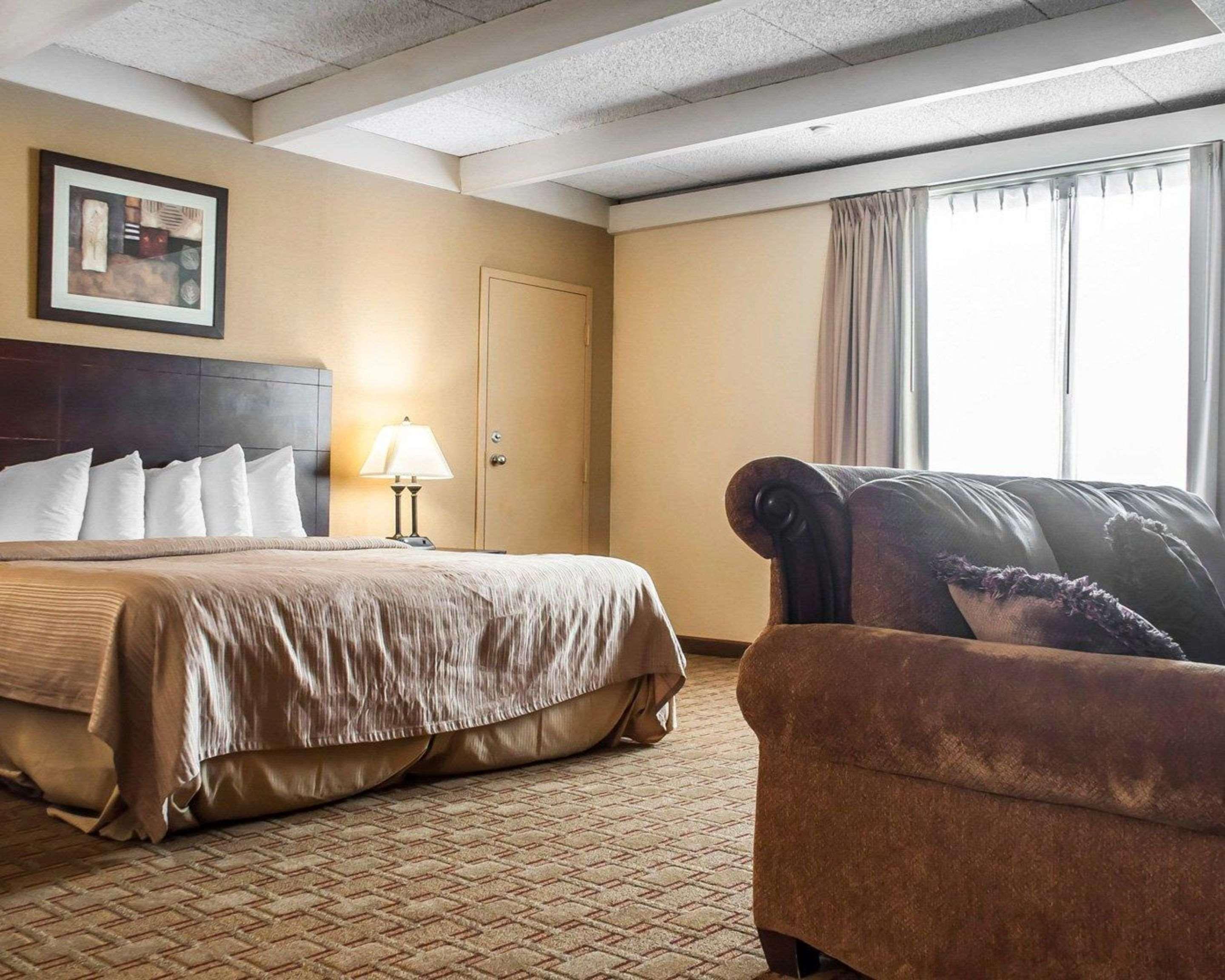 Quality Inn Airport Cheektowaga Kültér fotó