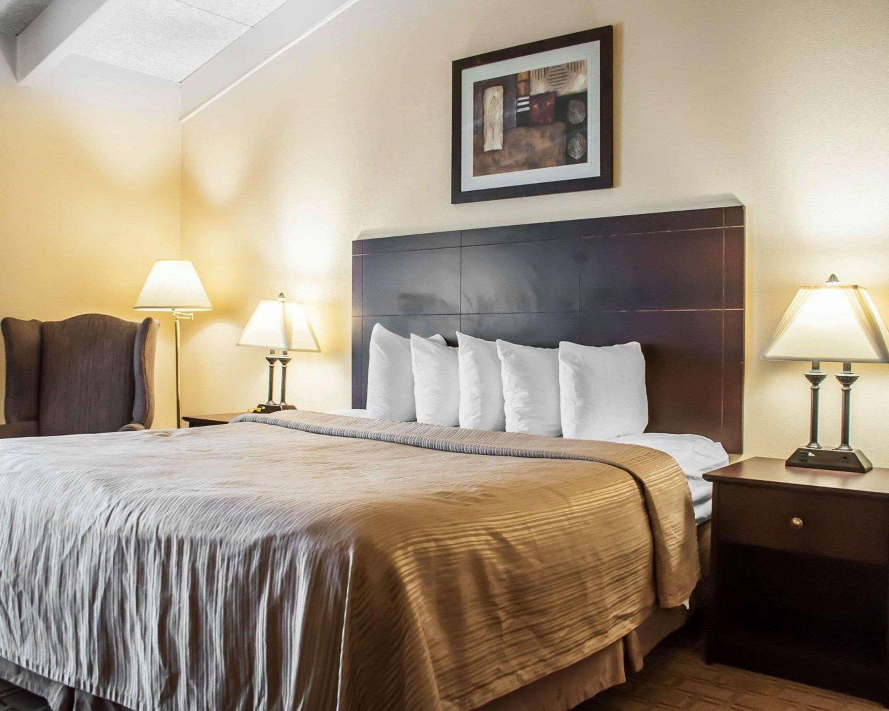 Quality Inn Airport Cheektowaga Kültér fotó
