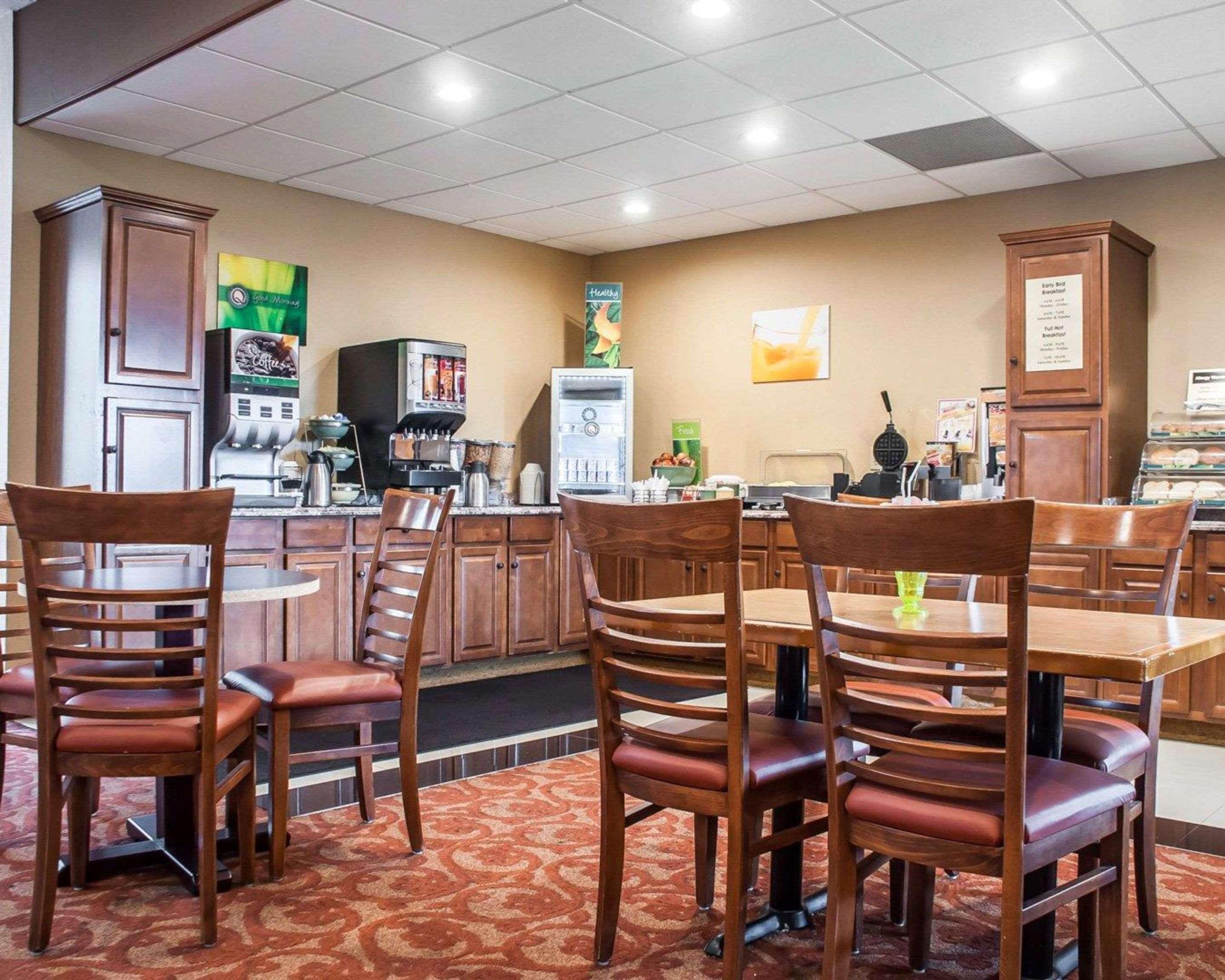 Quality Inn Airport Cheektowaga Kültér fotó