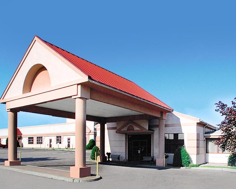 Quality Inn Airport Cheektowaga Kültér fotó