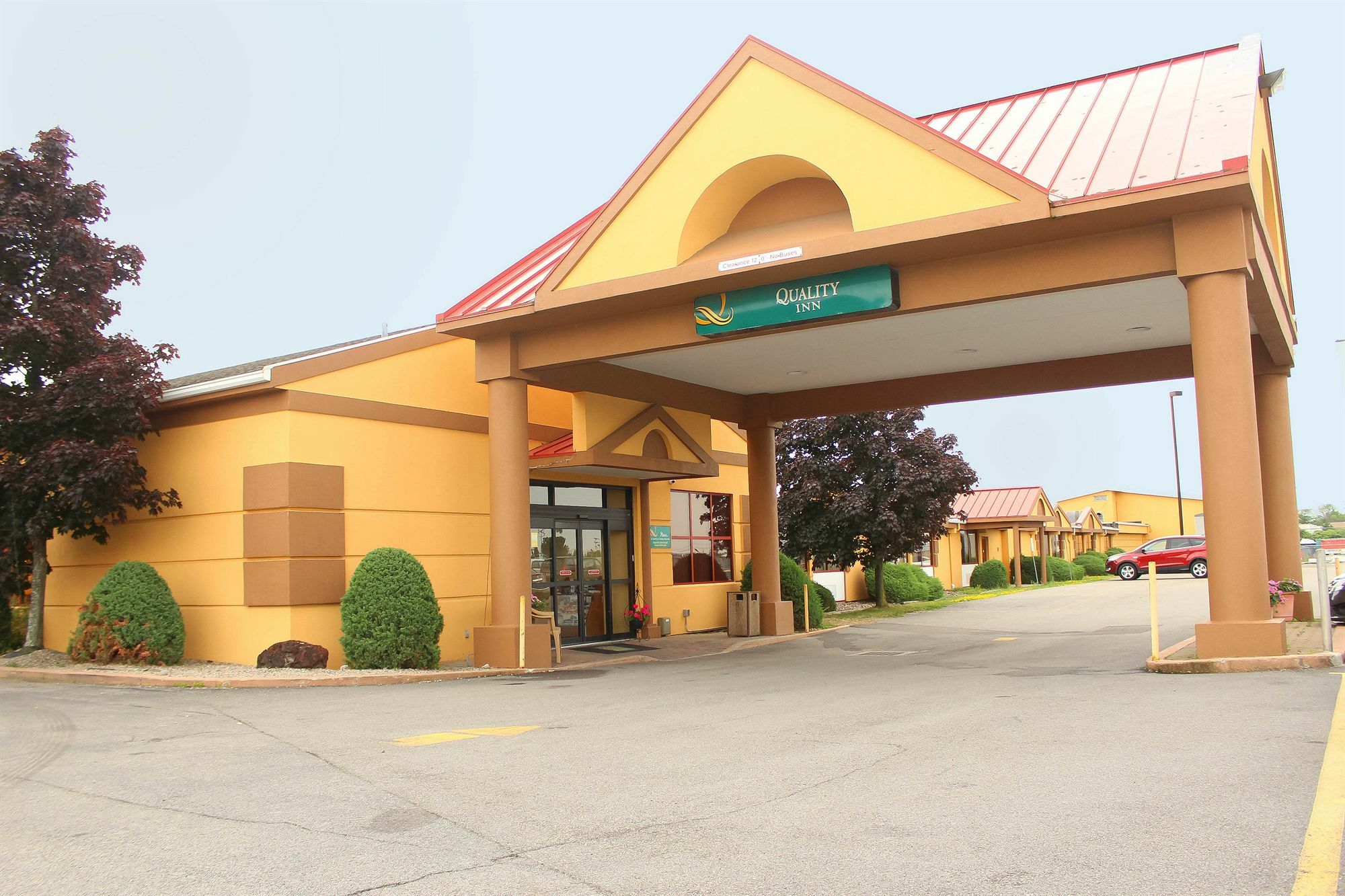 Quality Inn Airport Cheektowaga Kültér fotó